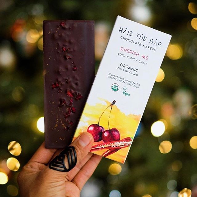 Merry Cherry Christmas! 🍒🍫Wishing you and your family the happiest of holidays with loads of love! x ♥️🎄🎁🎅🏻